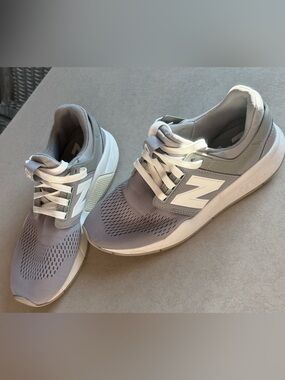 New Balance 247 V2 REVLITE Women’s Running Sneakers